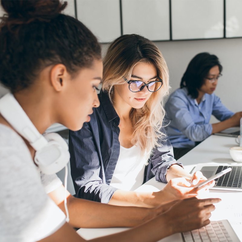 Trusted by 8800 customers